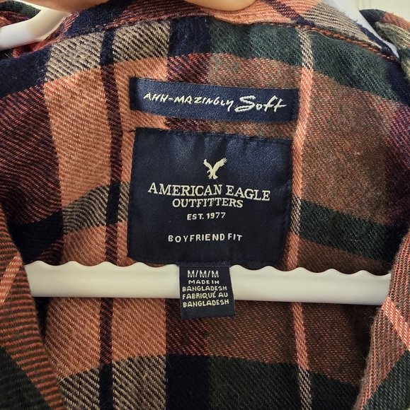 American Eagle Boyfriend fit Flannel Shirt | Size Medium | Super soft - Picture 4 of 8